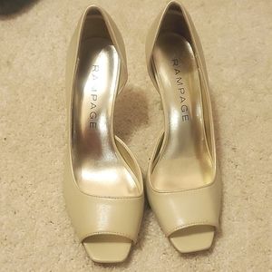 Rampage D'Orsay Pumps in cream/linen. 6M man made materials. Never worn.